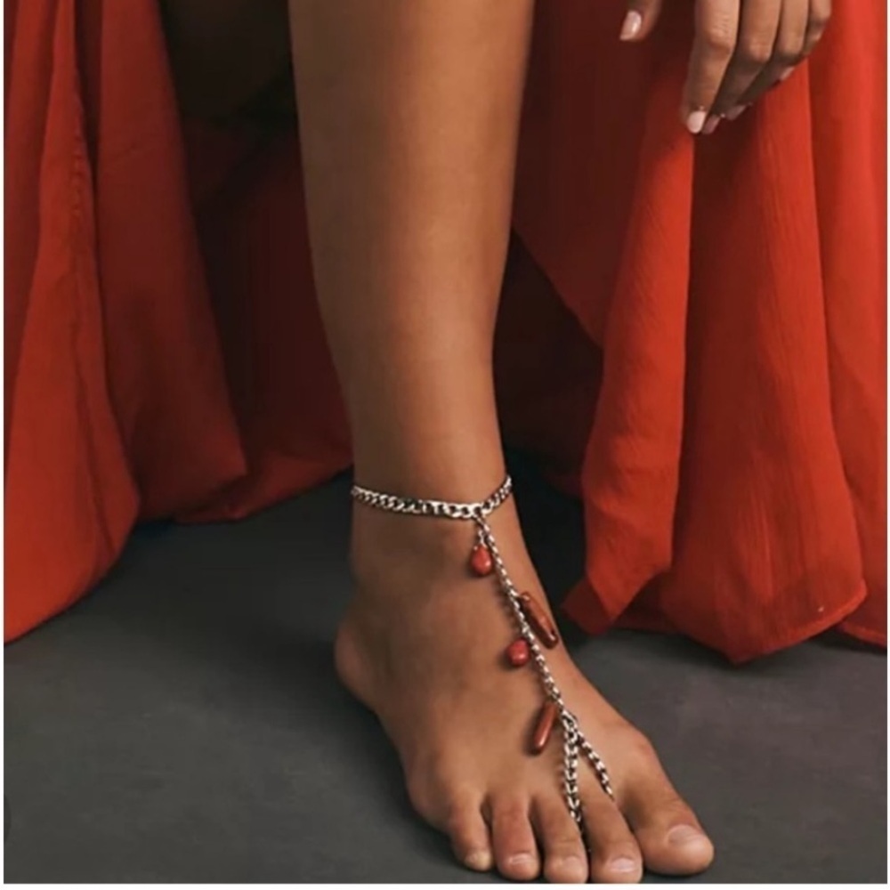 Free People Dancing Feet Gold Tone Foot Chain with Gemstones NWOT